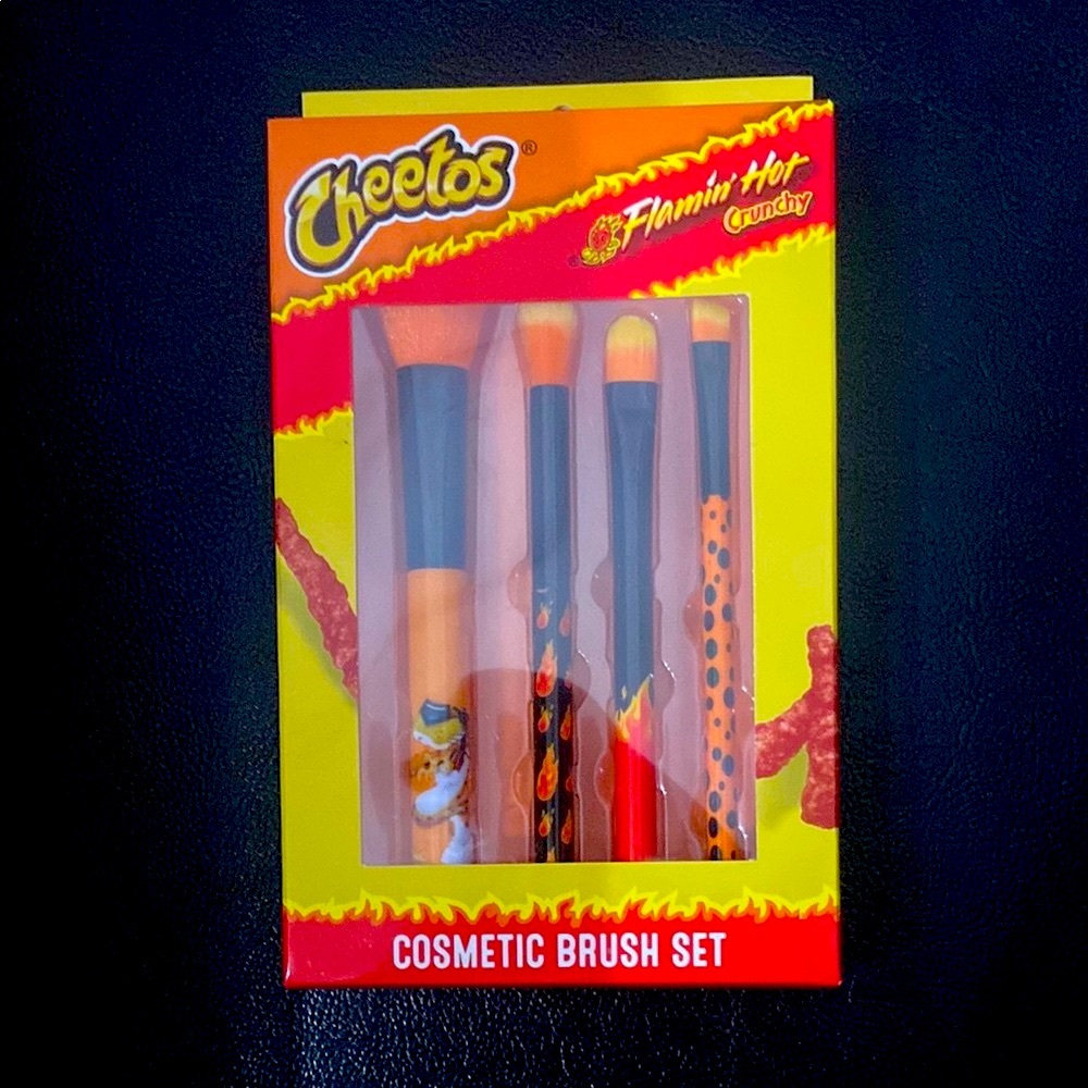 Cheetos Flamin' Hot Cosmetic Brush Set